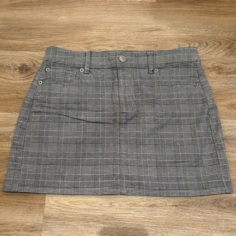 American Eagle - Super Stretch - Hi-Rise Mini Skirt